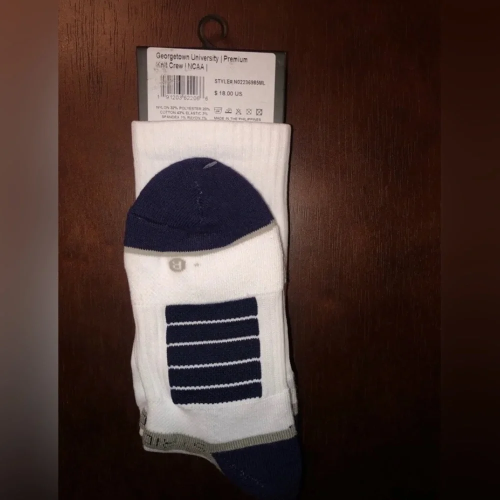 GEORGETOWN UNIVERSITY STRIDELINE CREW SOCKS NWT MEN’S SHOE SIZE 8-12